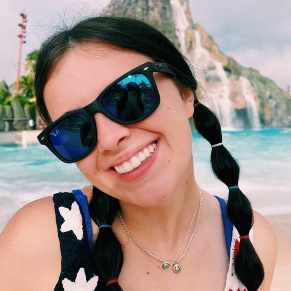 Meet your Posher, Payton - Picture 1 of 1